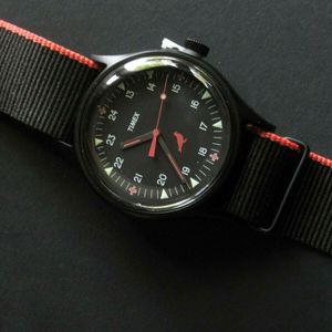 tw2r78200⭐️新品⭐️Timex Staple Pigeon コラボ timex-stp-1.jpg?v=1516822839&