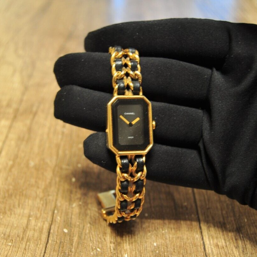 Vintage Chanel G20M 1987 Gold Women Quartz Watch Miyota Co Japan