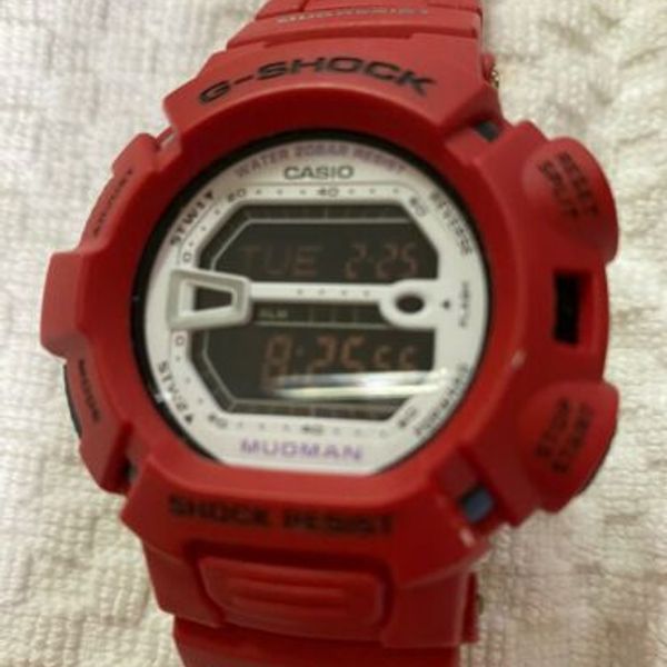 CASIO Mudman G-Shock G9000-1V G-9000 MX RED. Needs battery