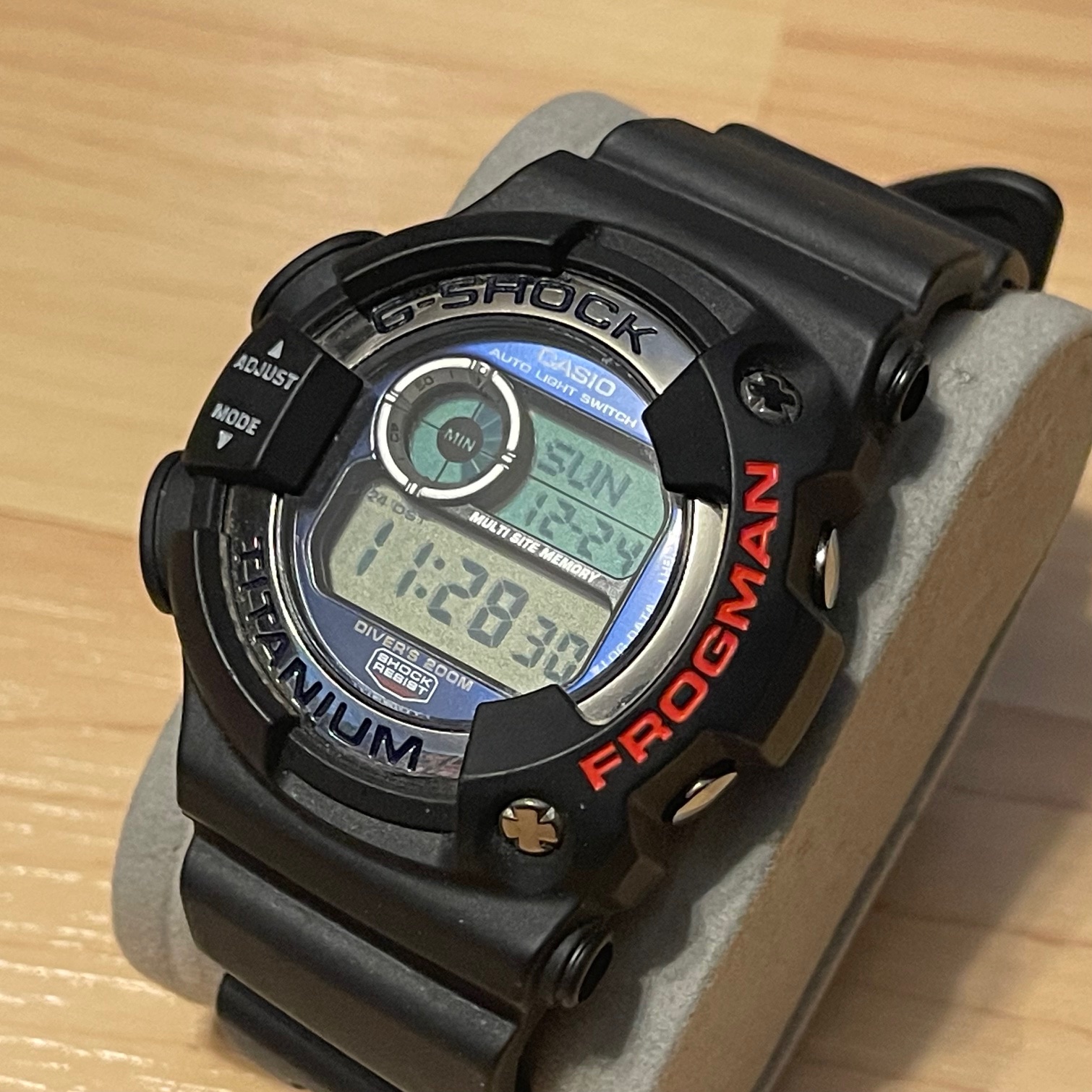 WTS] Casio G-Shock DW-9900-8 Titanium Vintage Frogman Black 9900