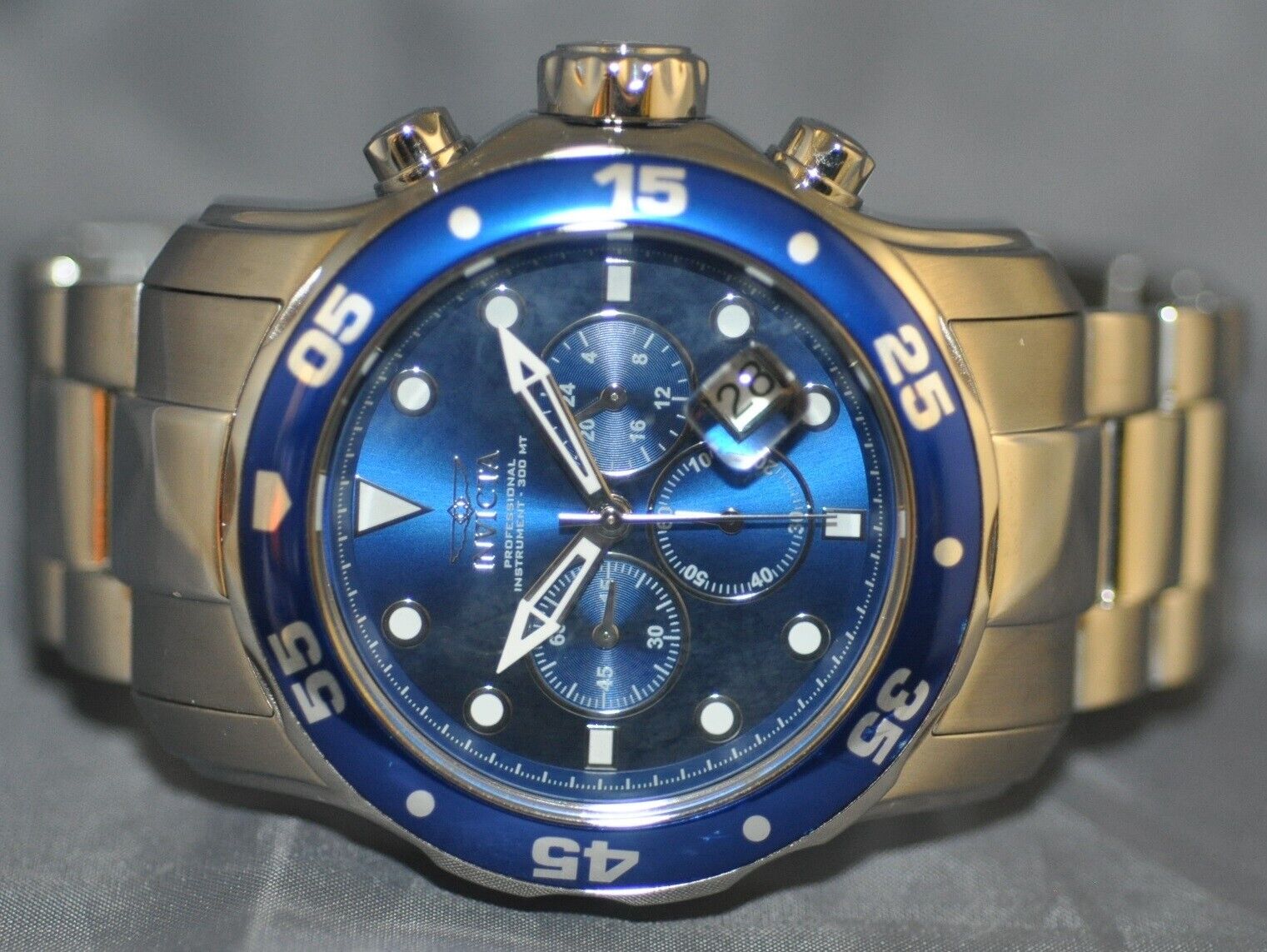 Invicta 15082 best sale