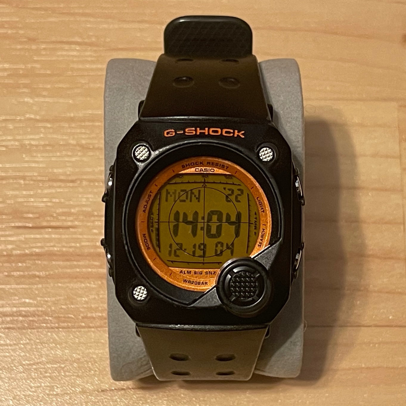 WTS] Casio G-Shock G-8000B-4 “Sniper” Vintage Orange Black Digital