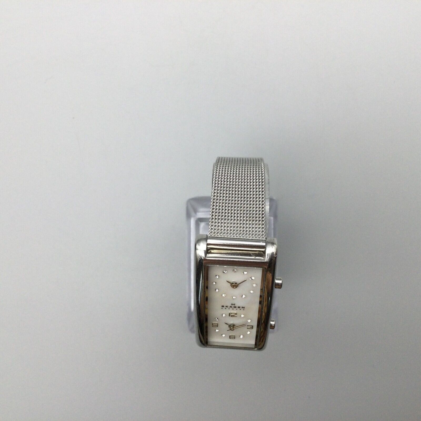 Skagen dual time hot sale watch ladies