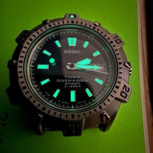 Seiko Solar Scuba 200m Men's Titanium Diver Watch 5K25-0A10 From