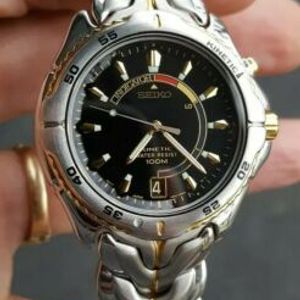 Kinetic] I Replaced The Crystal On My 5M62 And The Capacitors On Both My  5M62 And Twenty And Twenty-three Year Old Watches Working Again! R/ Seiko |  