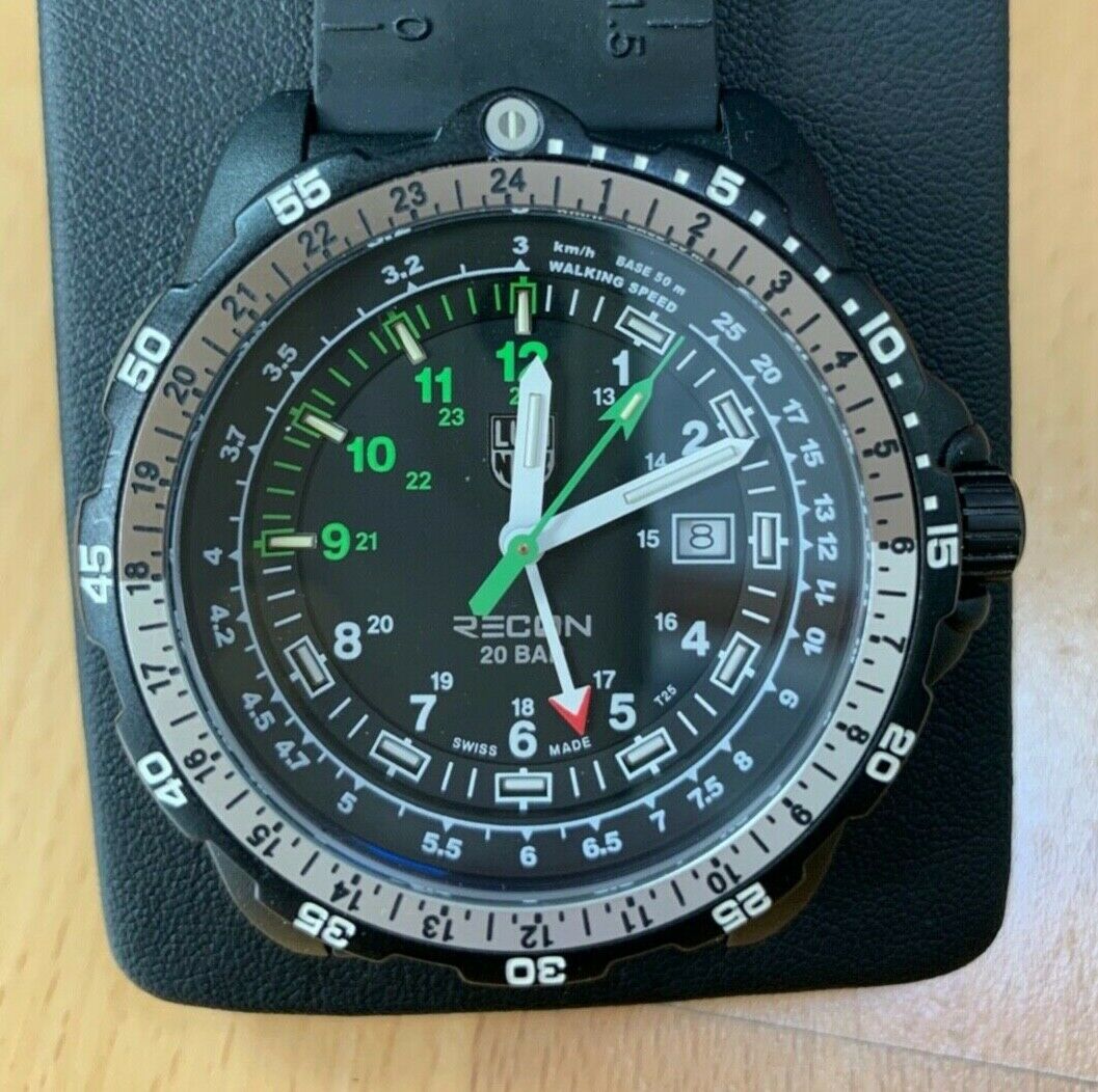 LUMINOX Herrenarmbanduhr Recon NAV SPC 8830 XL.8831.KM.F LUMINOX Herrenarmbanduhr Recon NAV SPC 8830 XL.8831.KM.F
