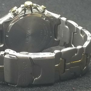 Vint Seiko 7T62-0CR0 Chronograph Men's Quartz Watch Need Battery or Parts  AS-IS | WatchCharts