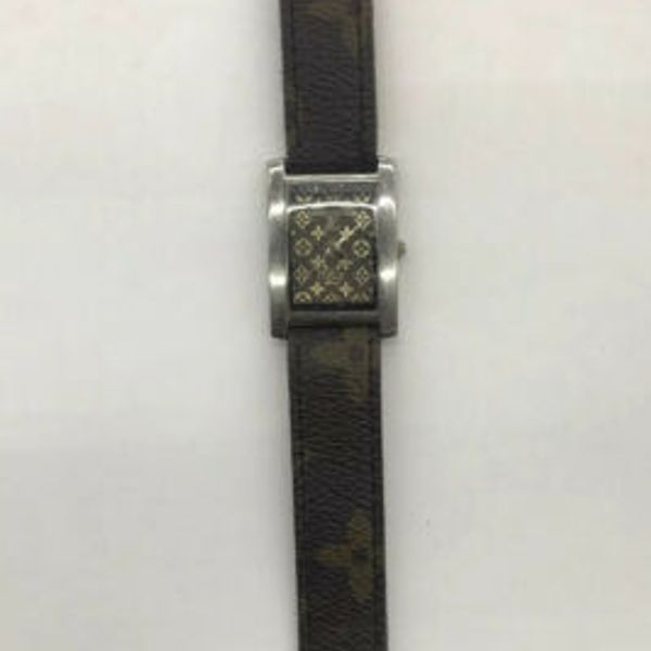 Louis Vuitton Women s Watch Vintage WatchCharts Marketplace