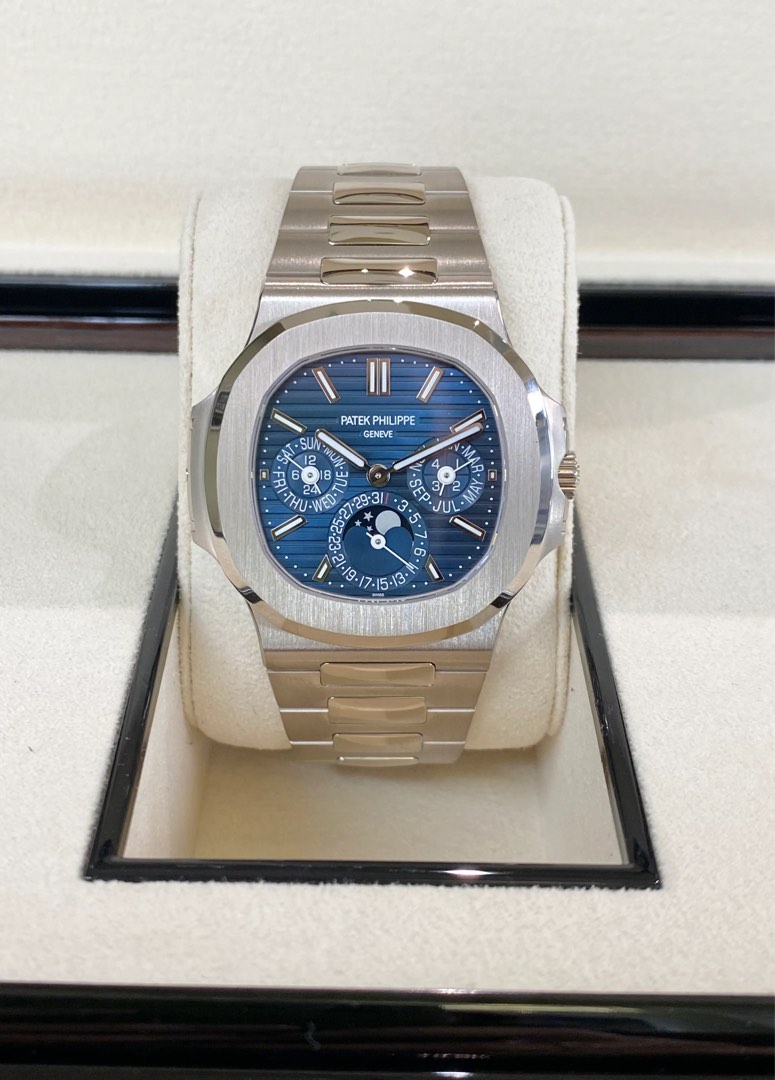 Patek discount nautilus perpetual