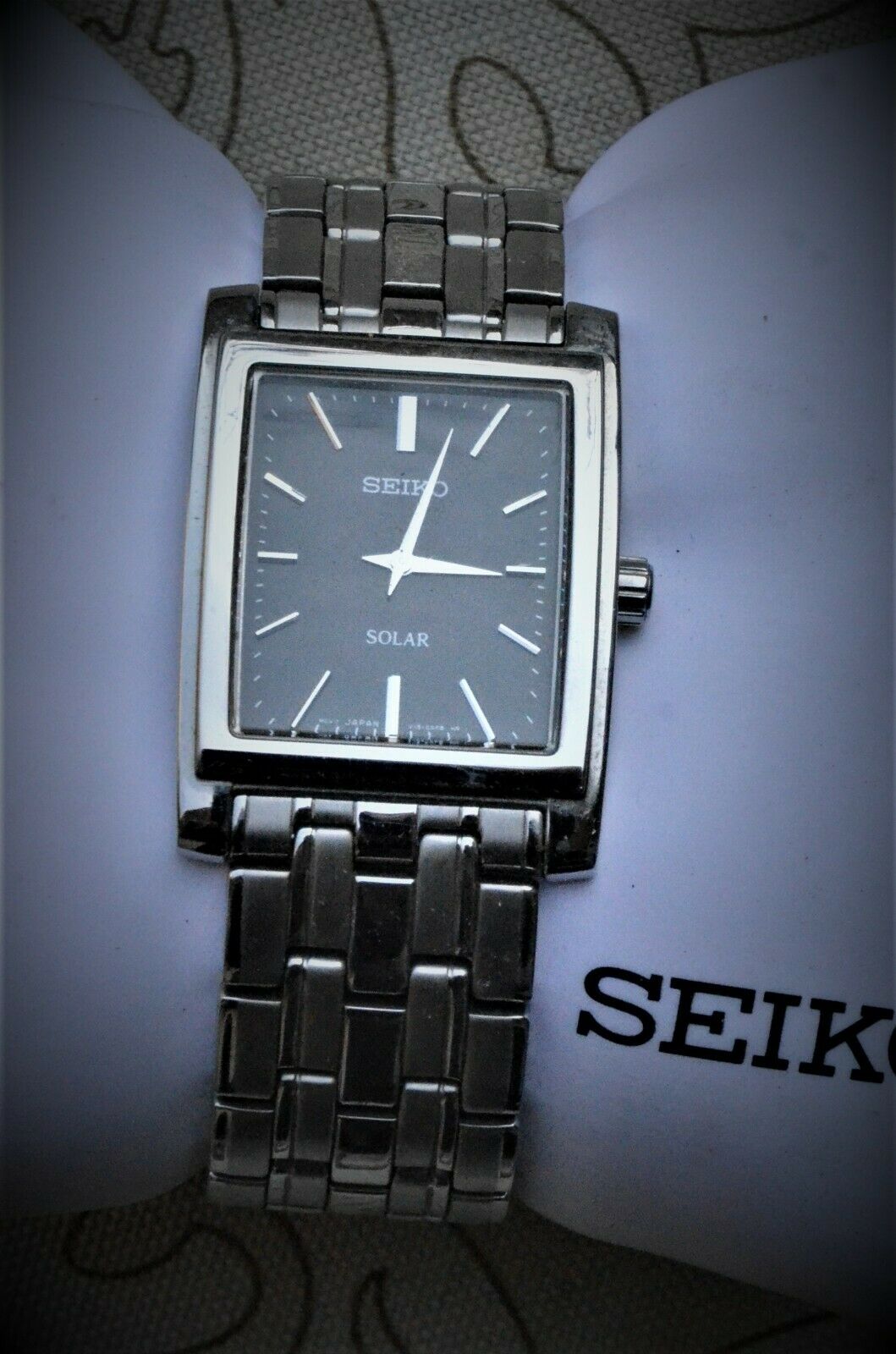 Seiko solar sale rectangular watch