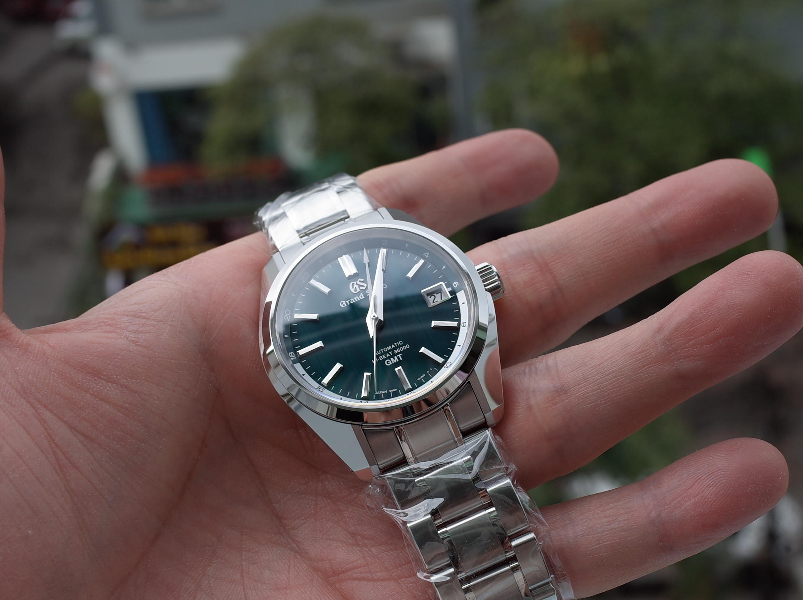 WTS] Limited Grand Seiko SBGJ241 - Green Dial - 44GS Style Case GMT Hi-Beat  Automatic | WatchCharts