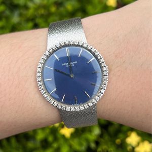 VINTAGE 18K WHITE GOLD PATEK PHILIPPE CALATRAVA BLUE DIAL