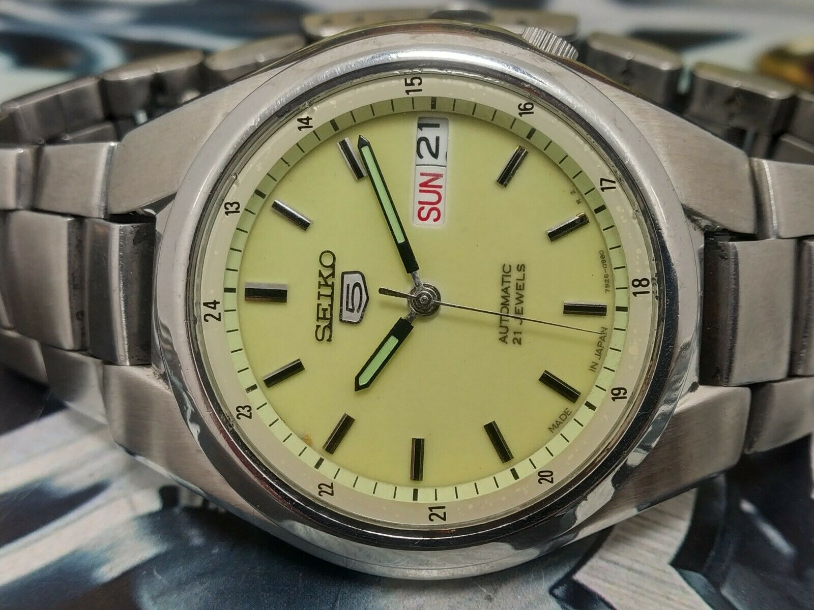 ULTRA RARE SEIKO 5 AUTOMATIC 21 JEWELS ORIGINAL WRIST WATCH GLOW