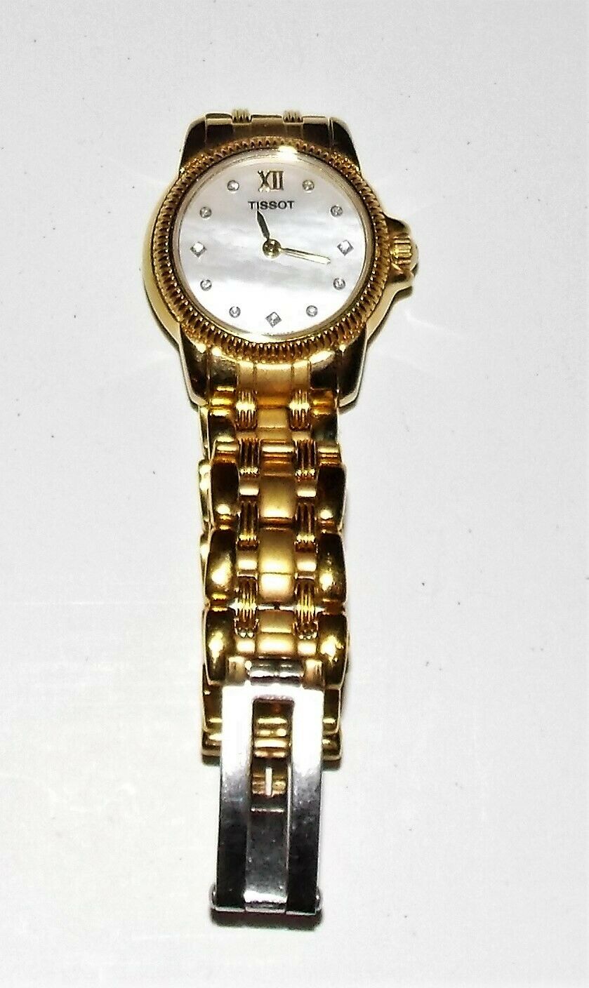 ESTATE FRESH TISSOT LADIES GOLD WRISTWATCH C218 318C 30M SAPPHIRE