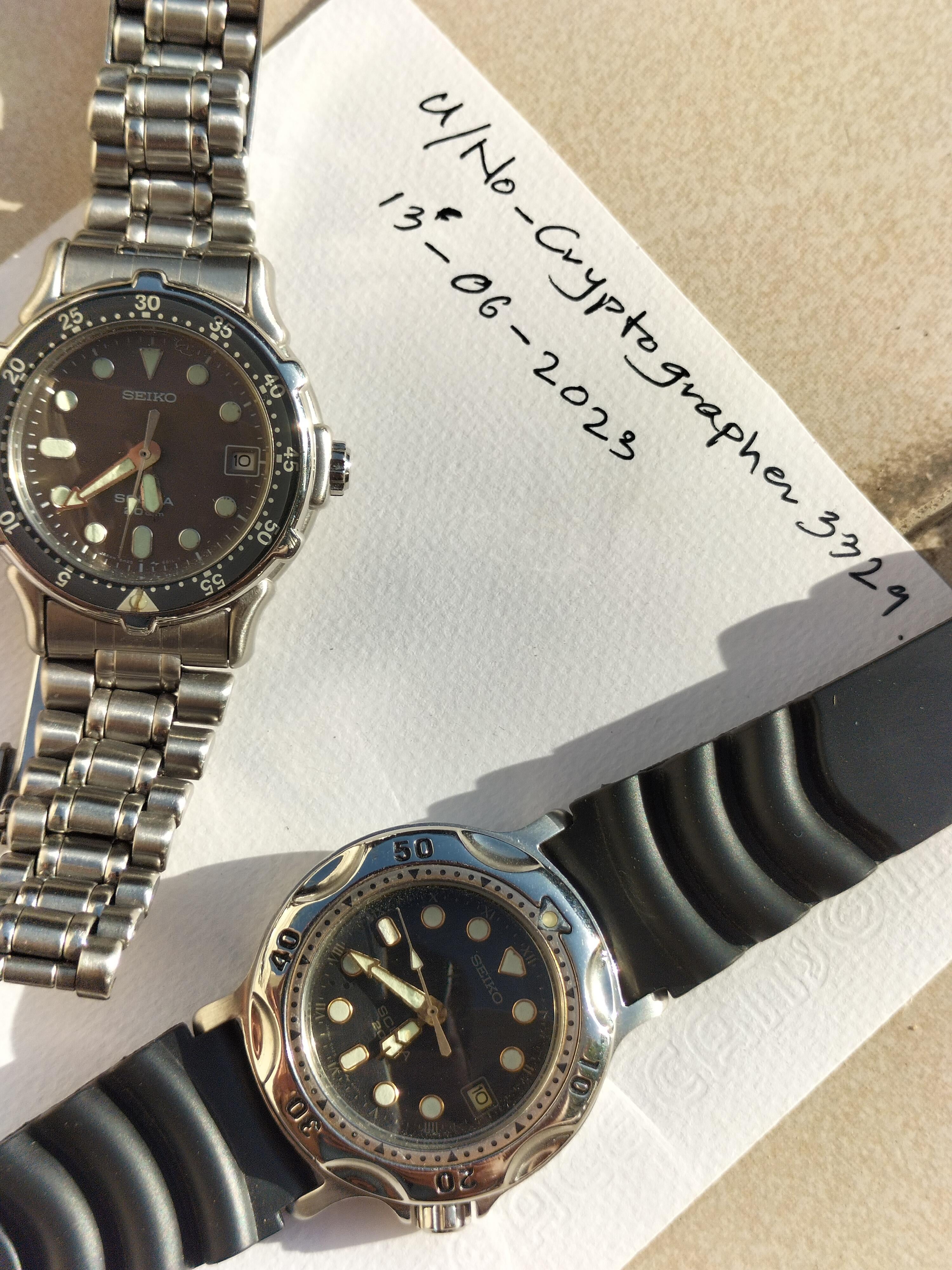 WTS 1988 SEIKO SCUBA DIVERS 200M 5H25 USD 134 and 118