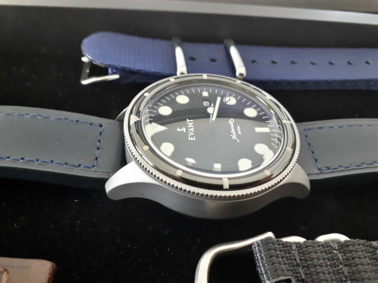 FSO Evant Tropic Diver matt steel. Condition 9 10. Full set. ETA