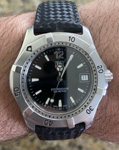 TAG HEUER 2000 Classic Quartz 200m Professional Diver WK1110 0