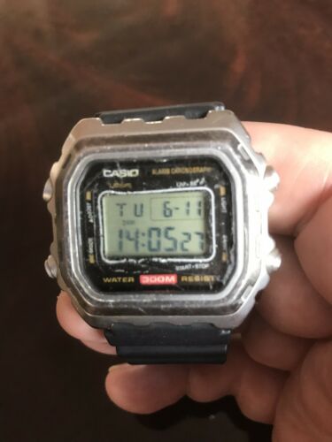 Rare 80s CASIO DW-3000 Digital Watch 300m, 548 LCD Spare/repair