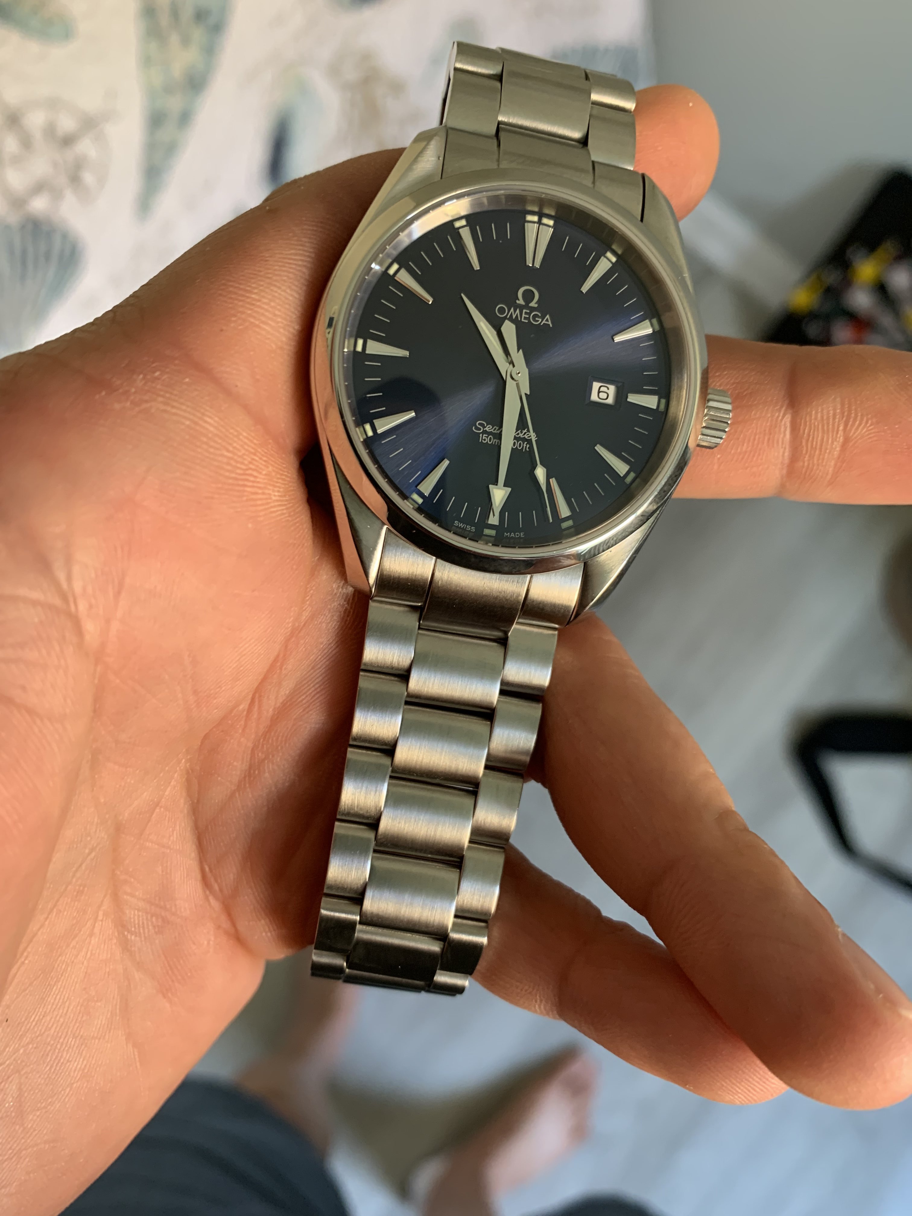 omega aqua terra quartz 39mm