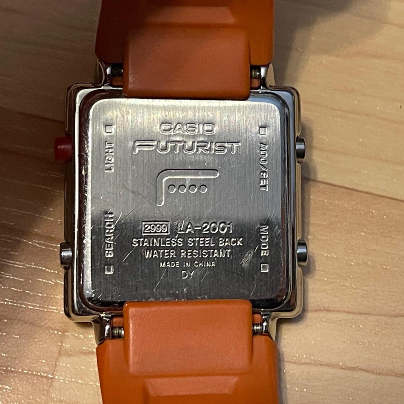 WTS] Casio Futurist LA-2001-5A Digital Watch 2999 Module Negative