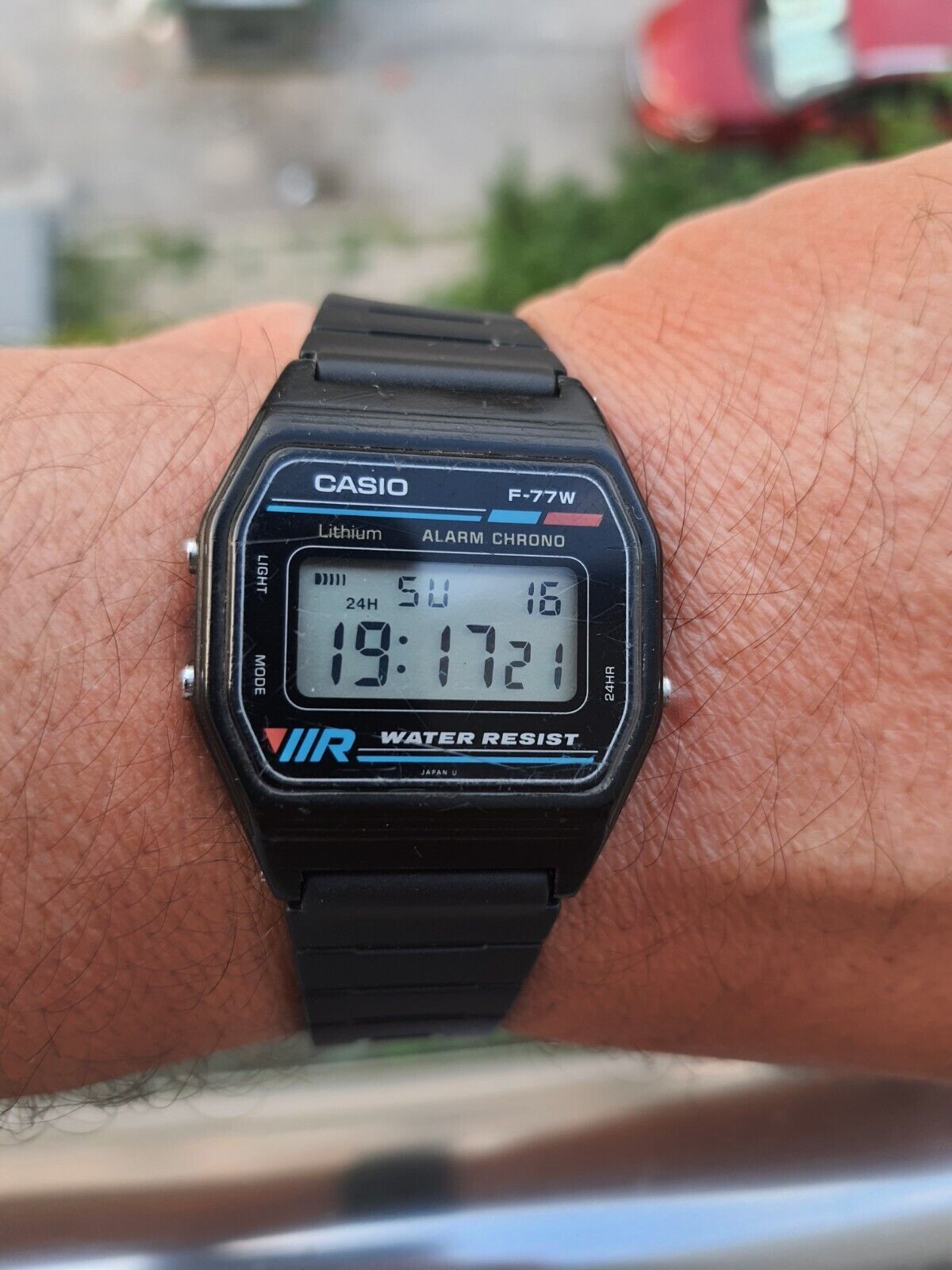 a*w様 CASIO F-77W デジタル腕時計　ビンテージ Casio Quartz F-77W Digital Vintage Men's Watch | WatchCharts
