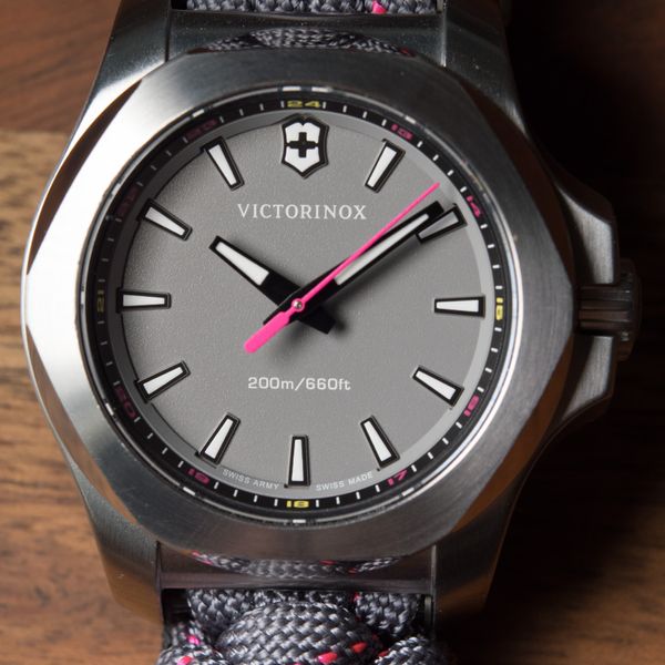 [WTS] Victorinox INOX V - rugged 37mm quartz | WatchCharts