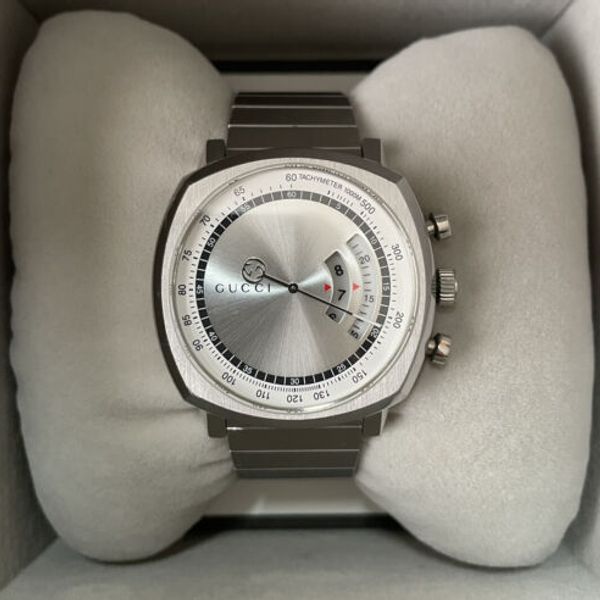 Gucci Grip Quartz Chronograph Red Dial Silver Steel Strap Watch For Men - YA157303 main image 0