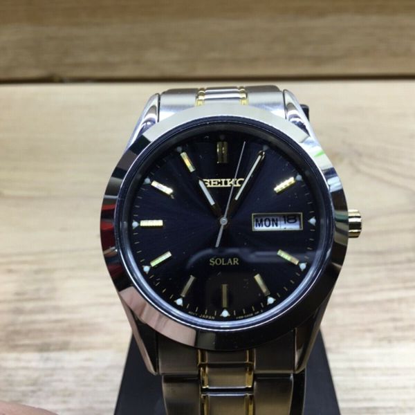 SEIKO V158OABO SOLAR POWERED STAINLESS WATCH WatchCharts