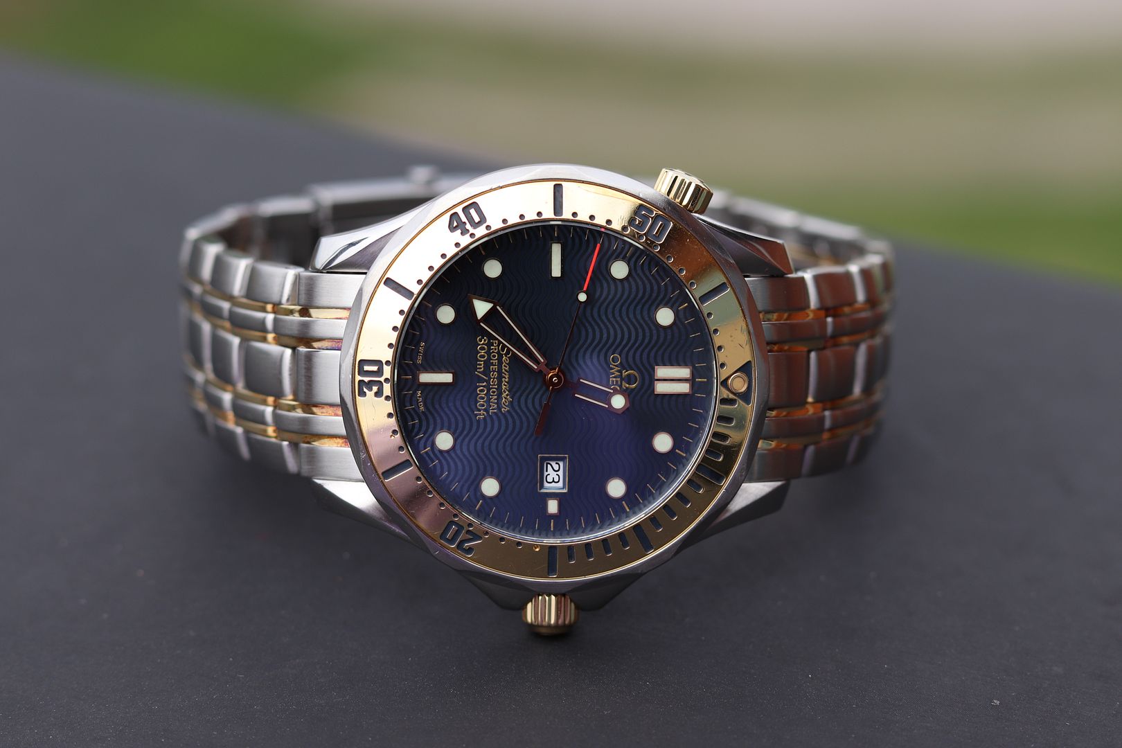 Minty Omega Seamaster Pro SMP 2342.80 18KT Gold SS Blue Bond Full