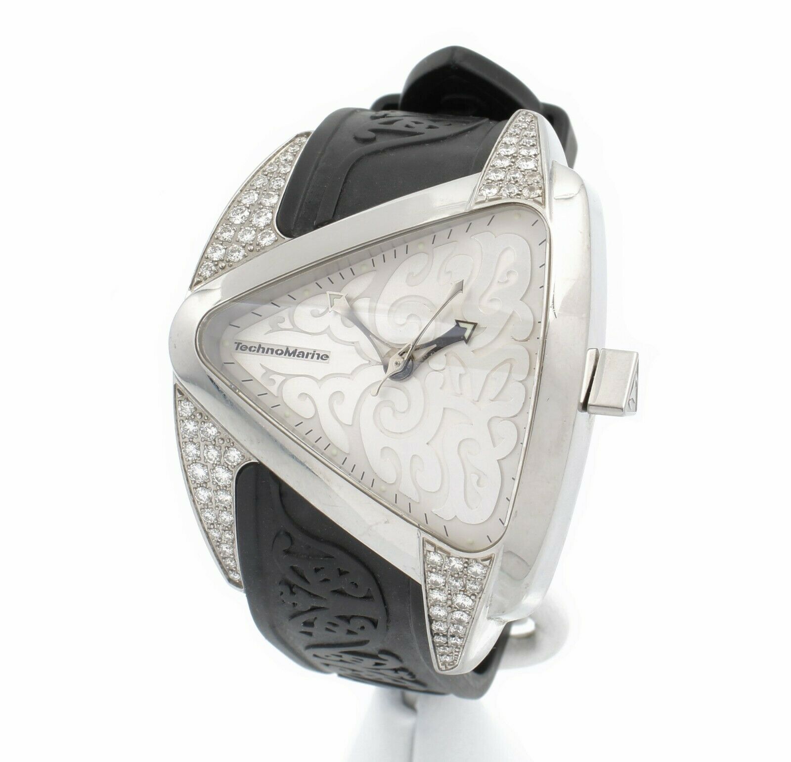 TECHNOMARINE MAORI TRIANGLE DIAL LADIES DIVER WRISTWATCH PAVED