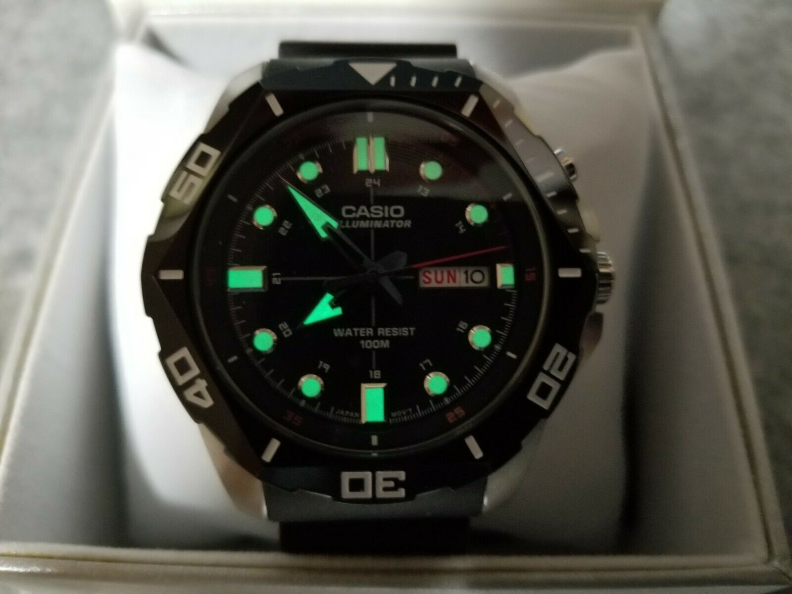 Casio illuminator hotsell mtd 1080