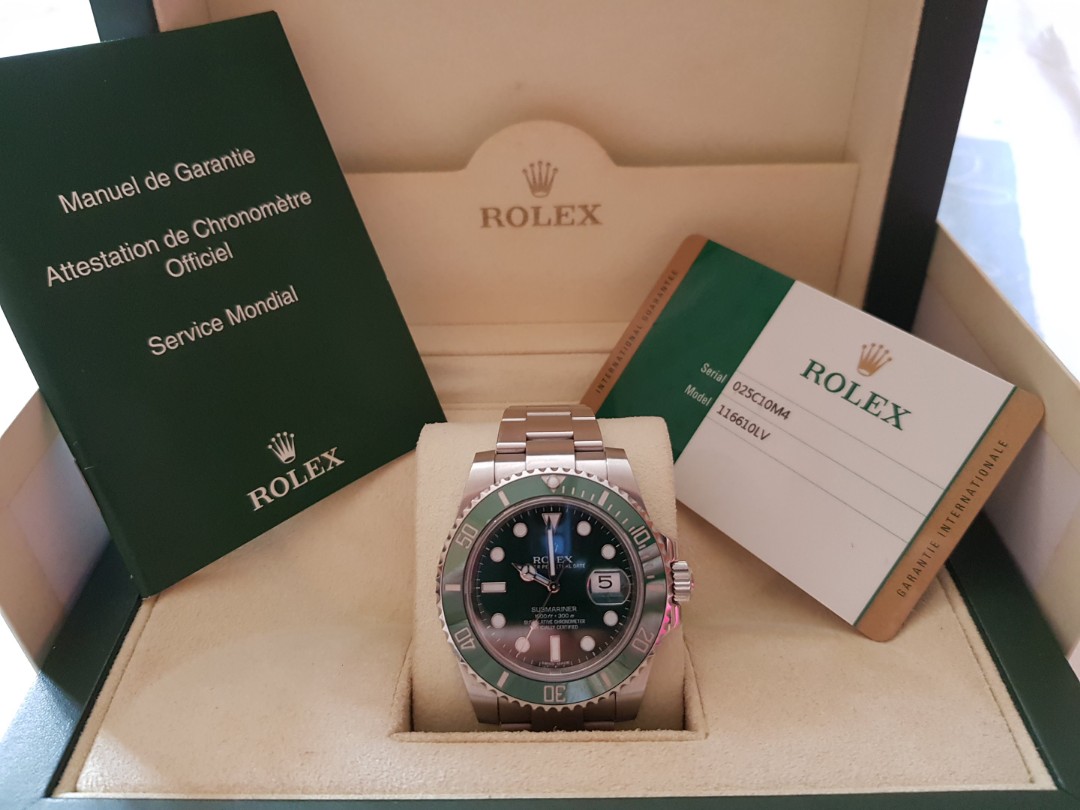 2015 Rolex Submariner 116610LV Hulk with Box & Card