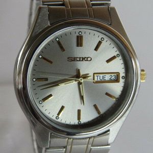 Vintage Japan Made SEIKO Quartz Wrist watch for Men - Good Finish No. 7N43- 0BF0 | WatchCharts