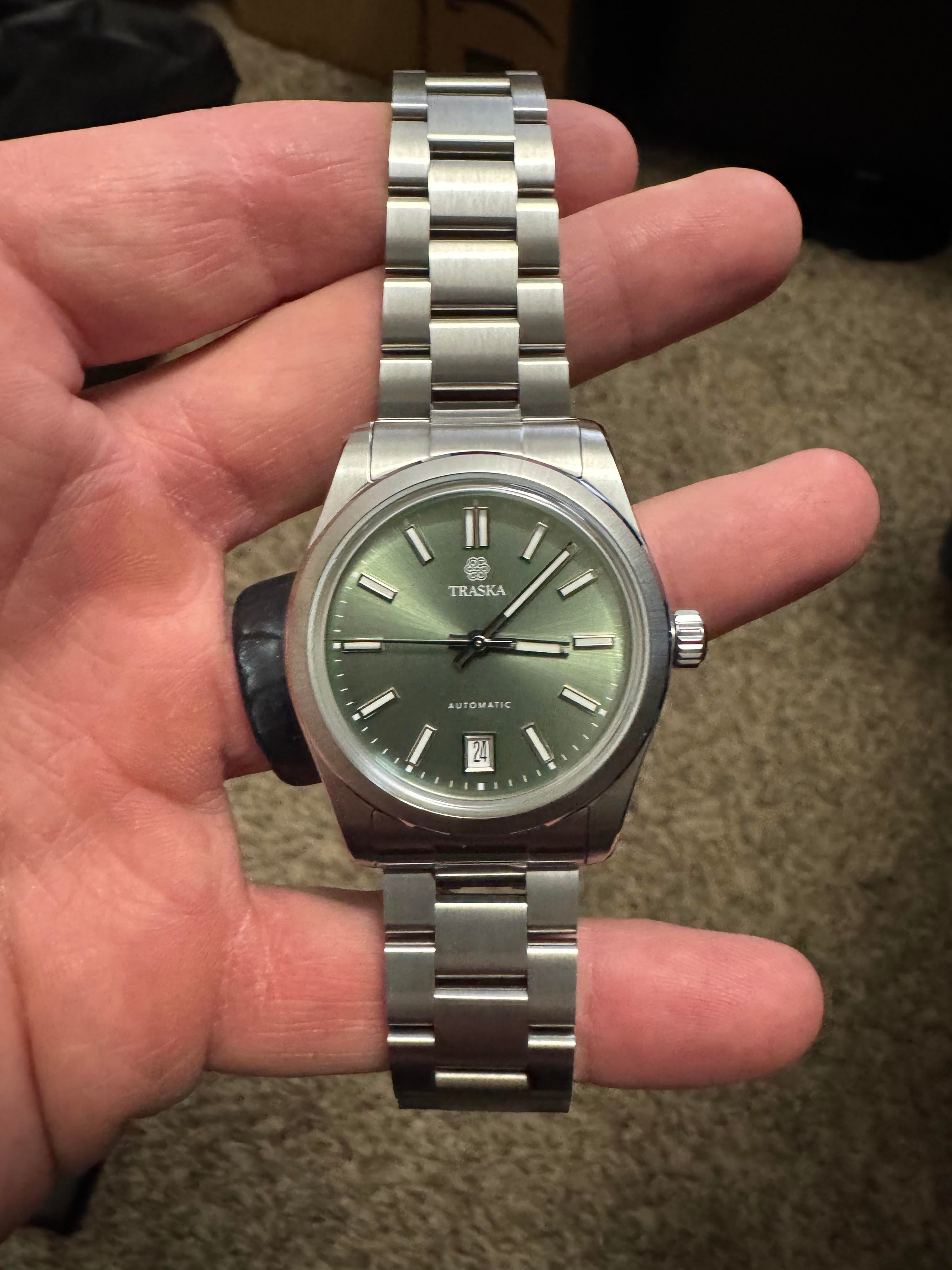 T326 Mas Wat WTS] Traska Commuter 36mm Cypress Green | WatchCharts Marketplace UK