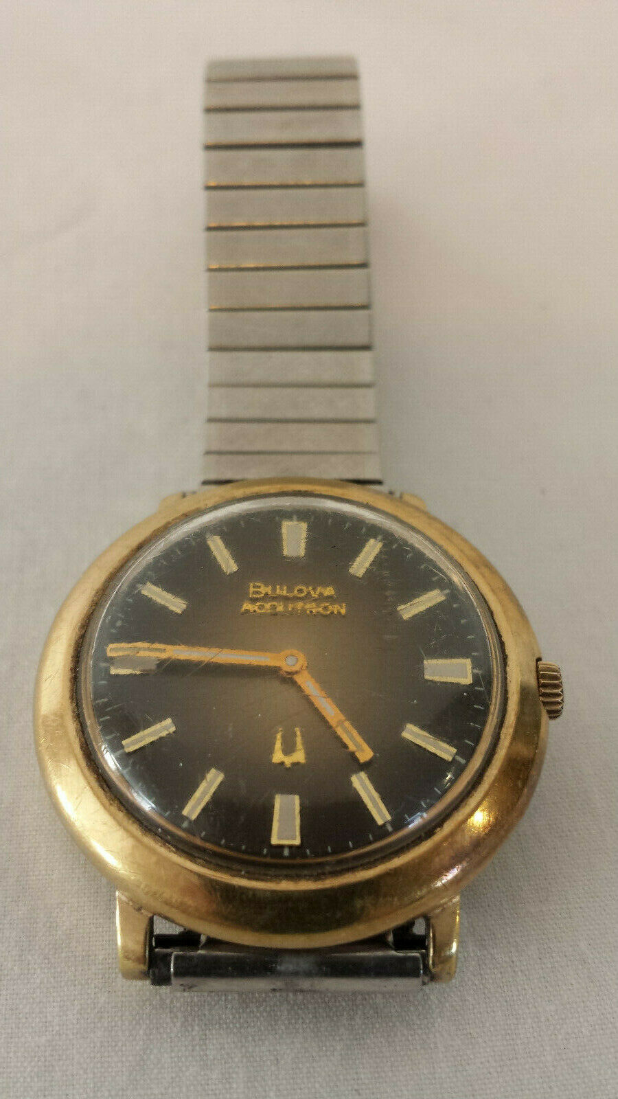 Bulova gold electroplate online bezel