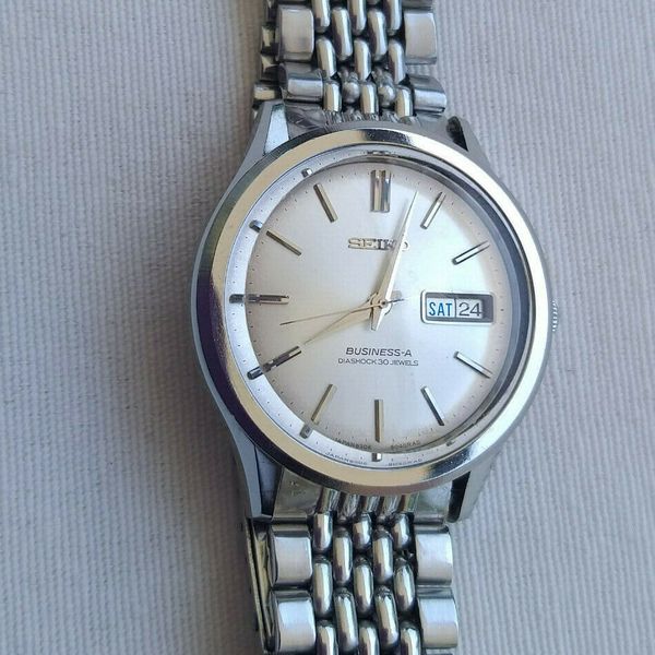 VINTAGE SEIKO BUSINESS-A 30 JEWELS AUTOMATIC 8306-9030 JAPAN
