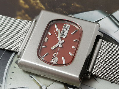 Vintage seiko hot sale tv watch