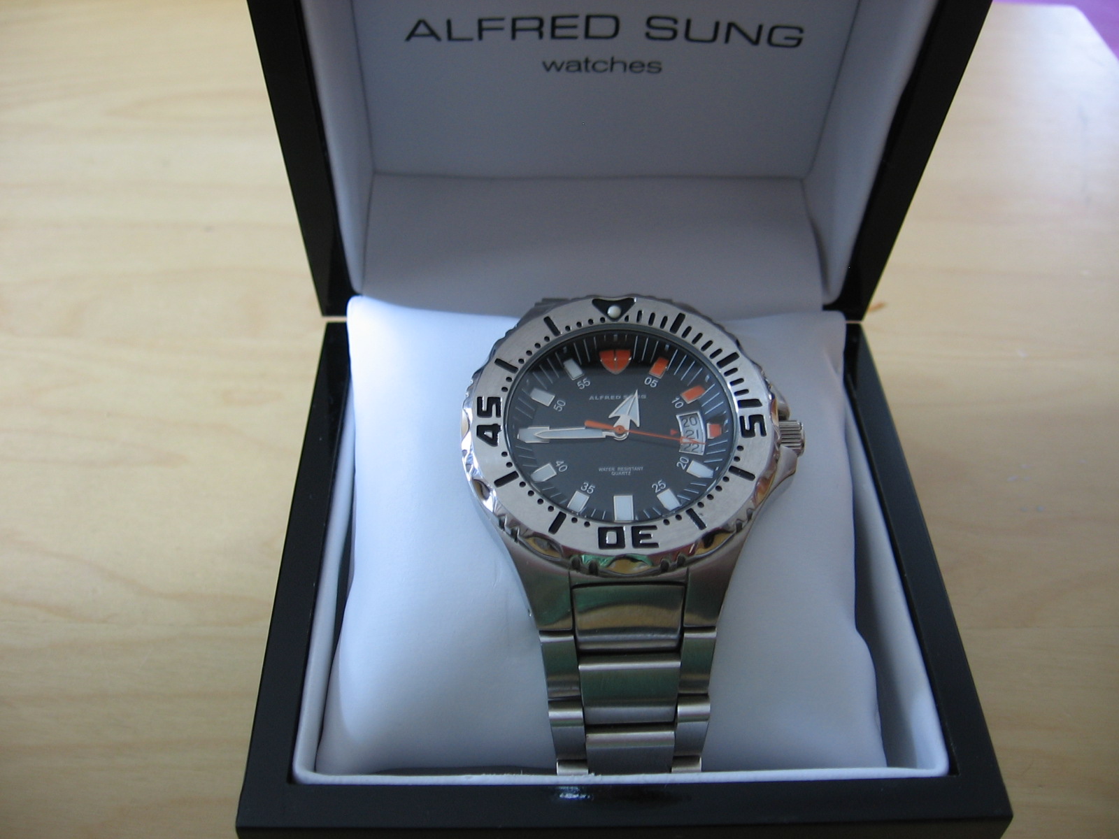 Alfred sung 2024 watches smartwatch