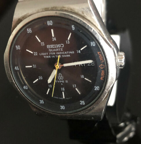 Rare Vintage Seiko Type II Analog Quartz Watch 7559-601A All