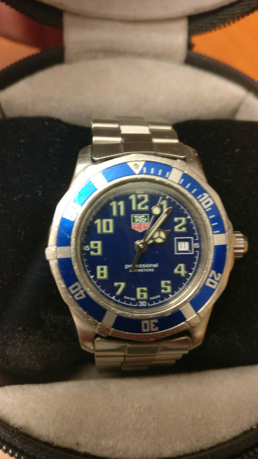 Damen Tag Heuer WM 1313 Blaues Zifferblatt 28 mm Quarzwerk