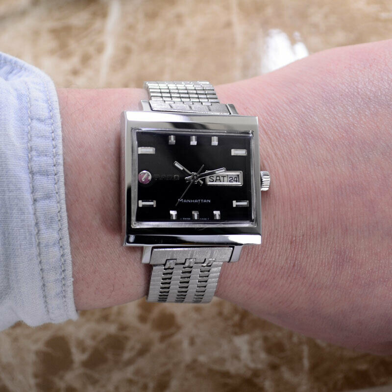 VINTAGE RADO MANHATTAN AUTOMATIC BLACK DIAL DRESS MEN'S
