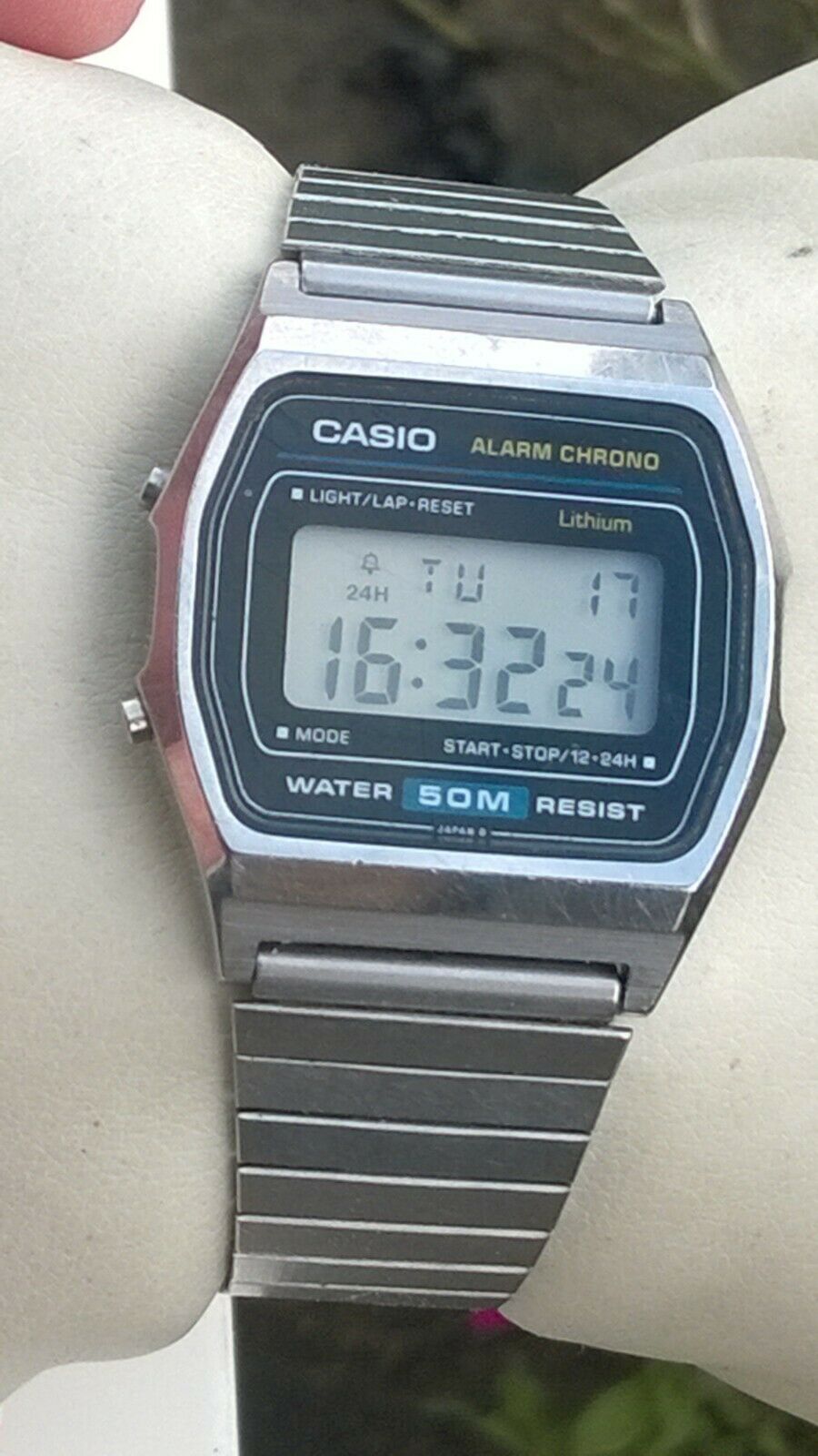 Casio Mens Vintage LCD Digital Watch W-39 (593 module