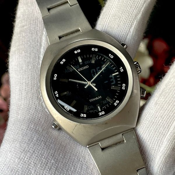 921e1499-296b-407f-af18-