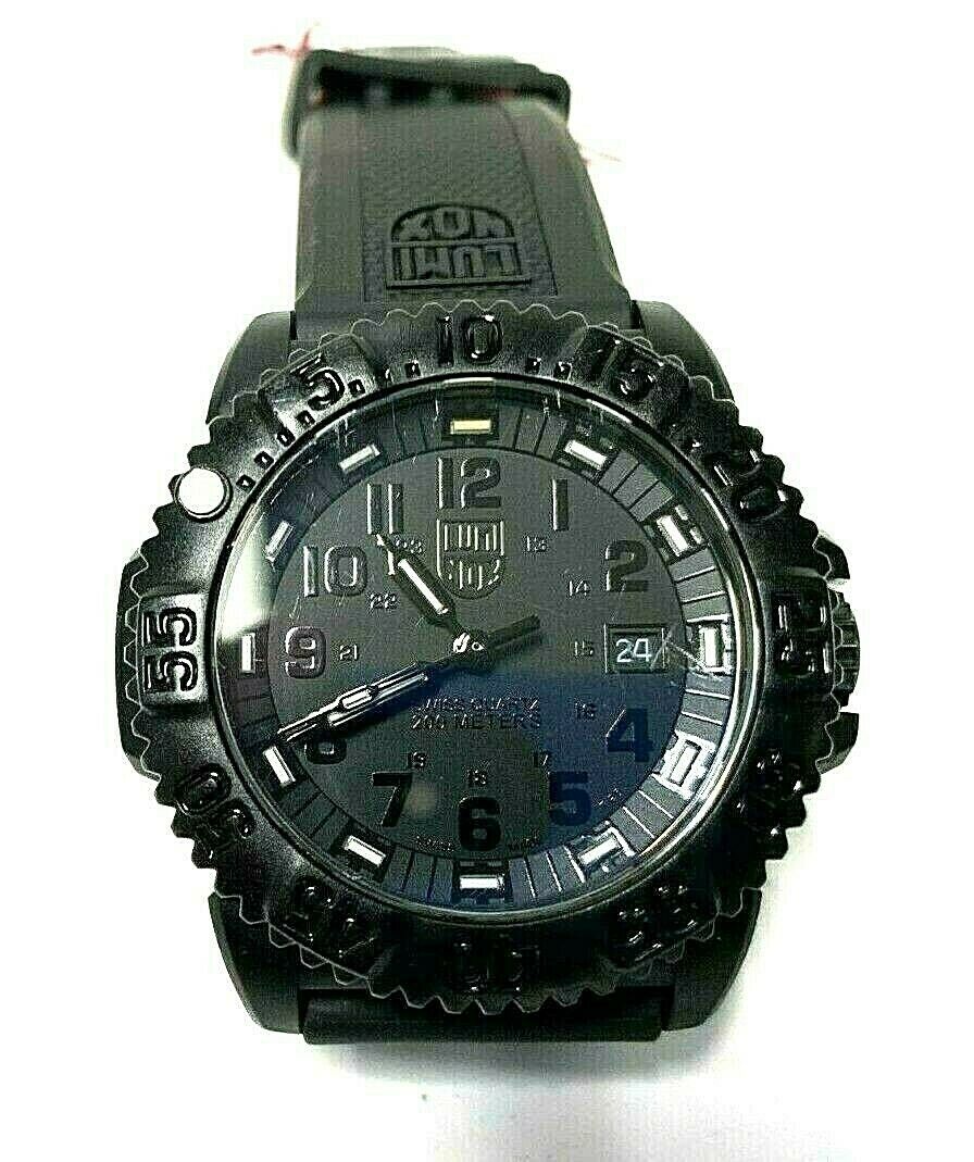 luminox 3051 blackout evo navy seal swiss dive watch