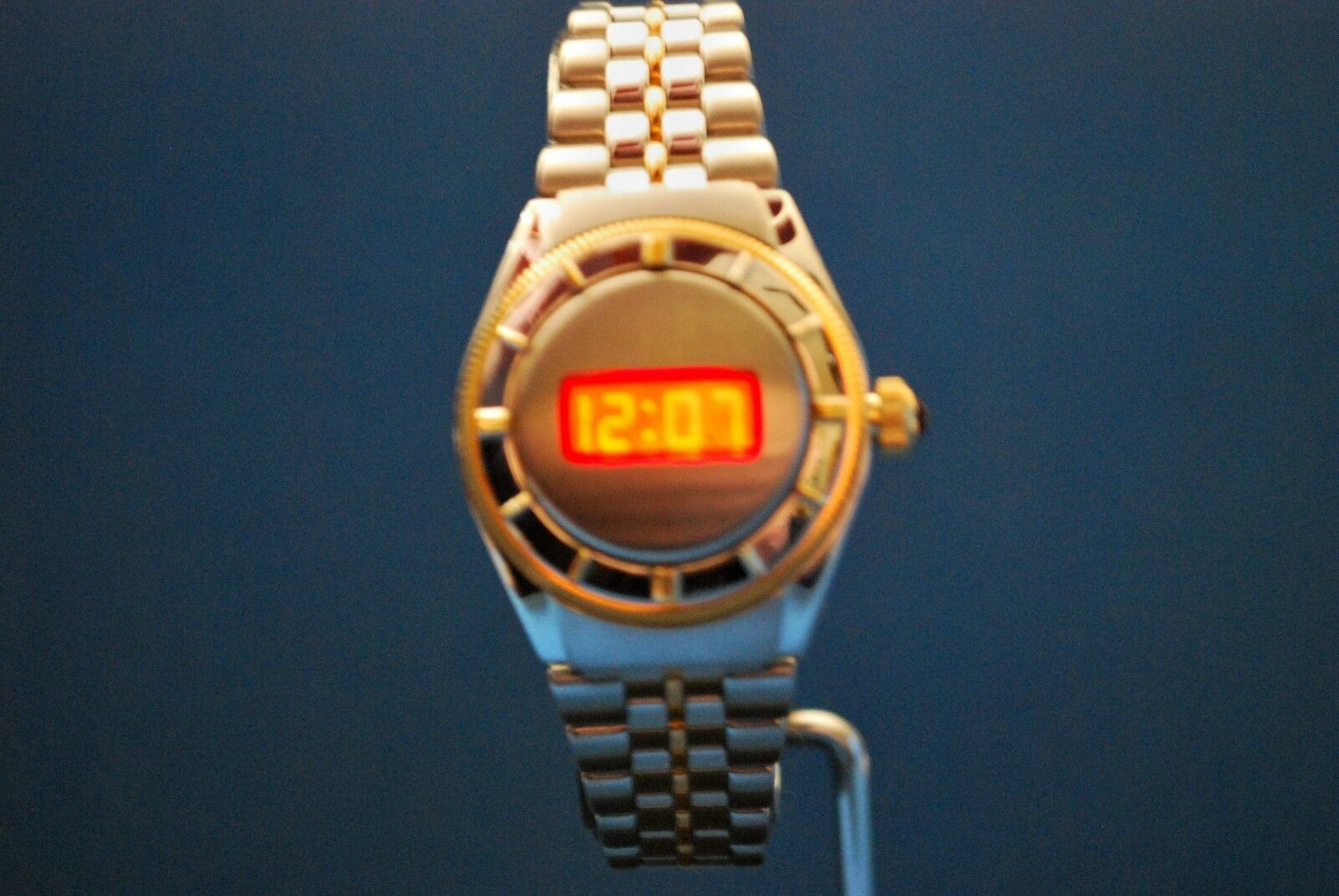 美品激安通販】 SEIKO MINAKO YOKOMORI L600－4010 LED腕時計 | www 