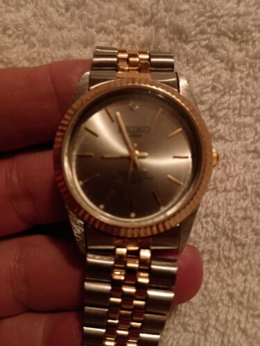 Vintage SEIKO 069790 Mens Watch Diamond Water Resistant