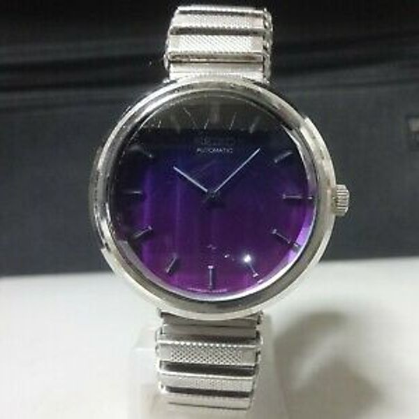 Vintage 1973 SEIKO Automatic dress watch [Chariot] 2411-0050 23J