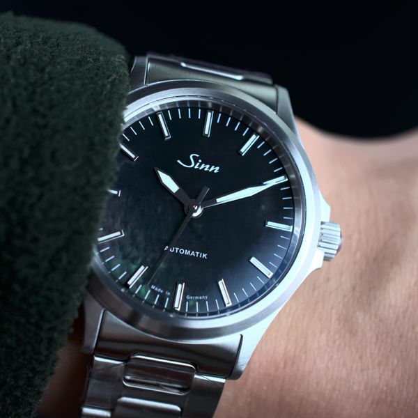 [WTS] Sinn 556i Mother of Pearl Dial BNIB WatchCharts