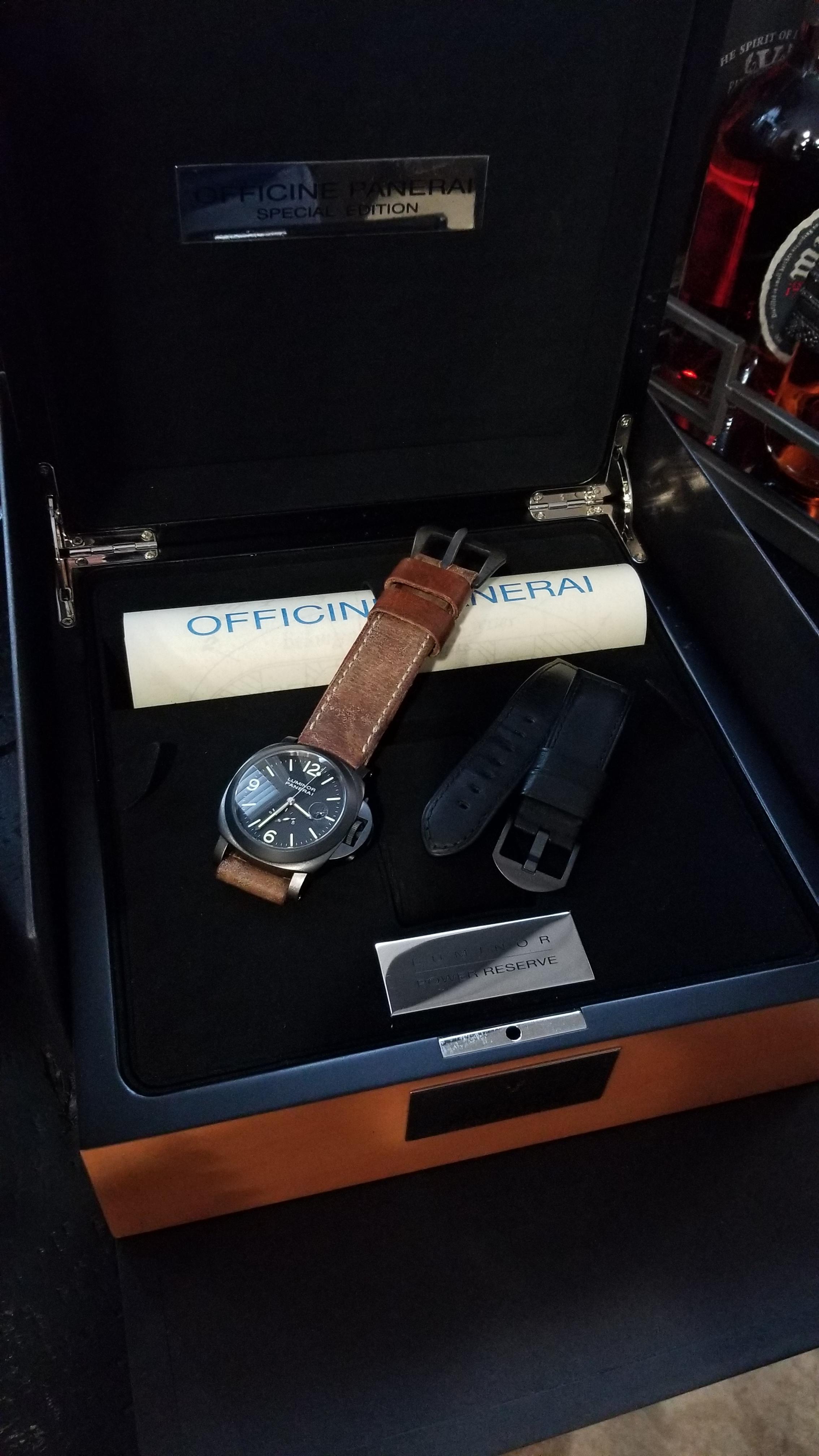 FS Panerai PAM 28L 00028 Power Reserve Special Edition