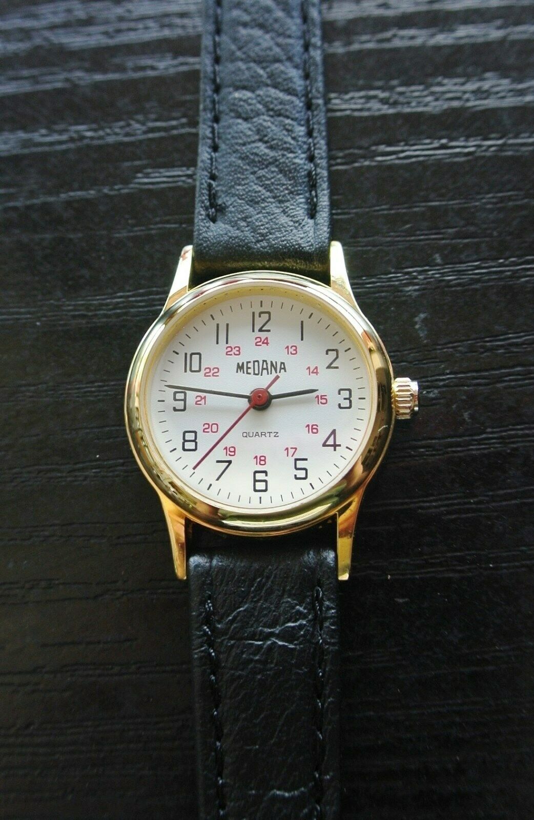 Medana 2025 quartz watch